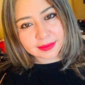 Meet your Posher, Areli